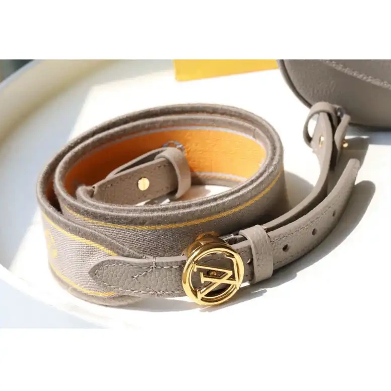 Fashionrepsfam ru Bag 2110DJ0045 LV 0612